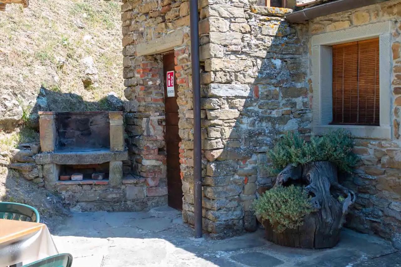 Agriturismo Con Piscina In Toscana, Tribbiano Arezzo Exterior photo